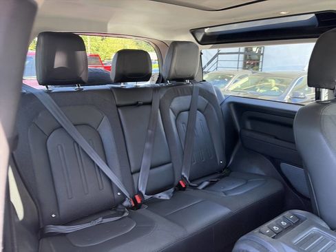 Used 2021 Land Rover Defender 90 First Edition AWD/4WD image 6