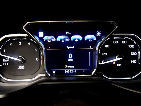 Used 2021 GMC Yukon XL Denali w/ Denali Premium Package AWD/4WD image 24