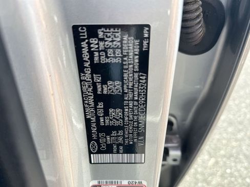 Used 2024 Hyundai Tucson Limited image 33