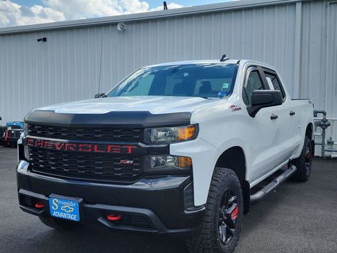 Used 2020 Chevrolet Silverado 1500 Custom Trail Boss w/ Custom Convenience Package AWD/4WD image 1