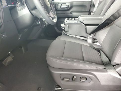 New 2026 Chevrolet Silverado 2500 Custom w/ Custom Value Package image 11