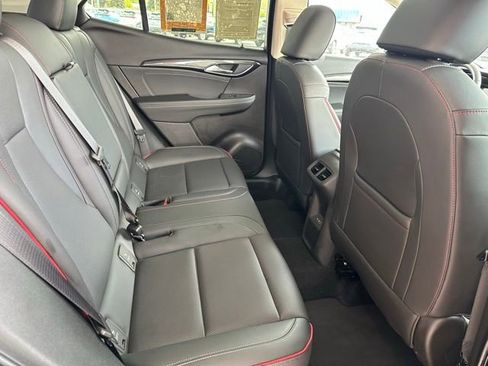 Used 2023 Buick Envision Essence w/ Sport Touring Package FWD image 22