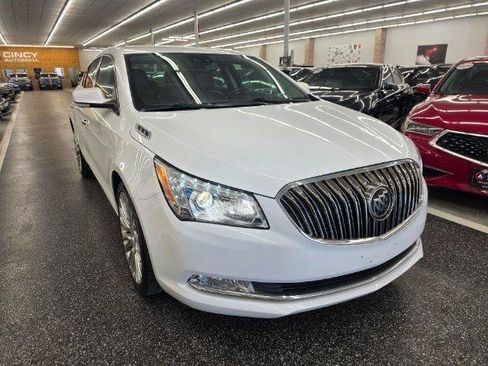 Used 2016 Buick LaCrosse Premium w/ Driver Confidence Package #1 FWD image 4
