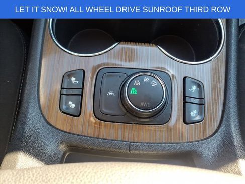 Used 2021 GMC Acadia SLE w/ Driver Convenience Package image 22