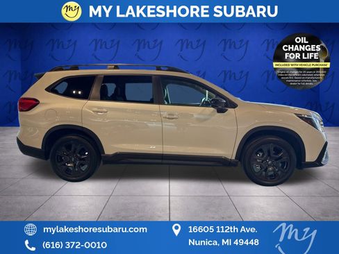 Certified 2025 Subaru Ascent Onyx Edition w/ Popular Package #2 image 11