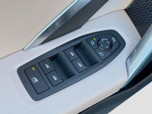 Used 2024 BMW X2 M35i image 21