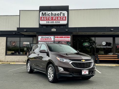 Used 2020 Chevrolet Equinox LT AWD/4WD image 2