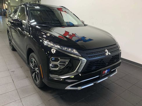 New 2026 Mitsubishi Eclipse Cross SE AWD/4WD image 2