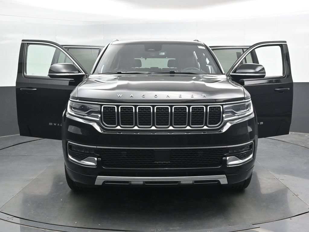 Used 2024 Jeep Wagoneer Series III AWD/4WD image 51