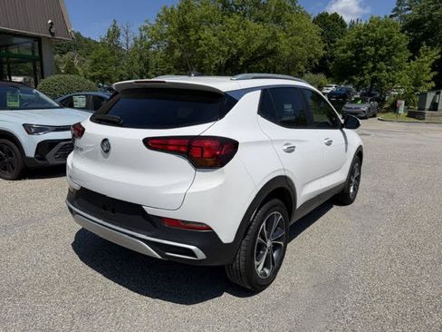 Used 2023 Buick Encore GX Select w/ Safety Package II FWD image 6