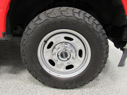 Used 2023 Ford F250 XL w/ XL Chrome Package AWD/4WD image 13