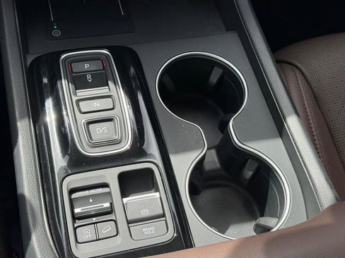Used 2025 Honda Pilot Elite image 25