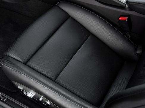 Certified 2024 Porsche 718 Boxster RWD image 24