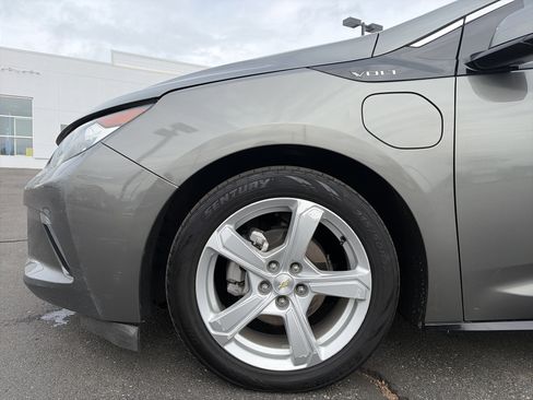 Used 2016 Chevrolet Volt LT FWD image 11