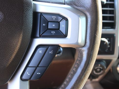 Used 2020 Ford F150 King Ranch w/ Equipment Group 601A Luxury AWD/4WD image 20