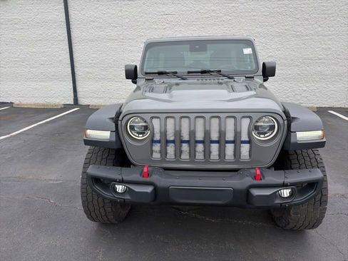 Used 2019 Jeep Wrangler Unlimited Rubicon AWD/4WD image 2