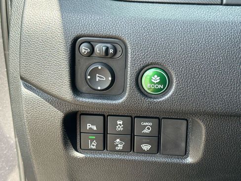Certified 2025 Honda Ridgeline TrailSport+ image 31