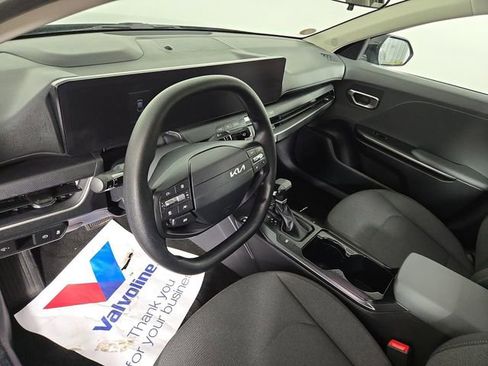 Certified 2025 Kia K4 LXS image 16