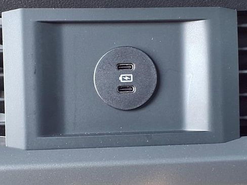 New 2025 Ford F150 XLT w/ Equipment Group 301A Standard image 11