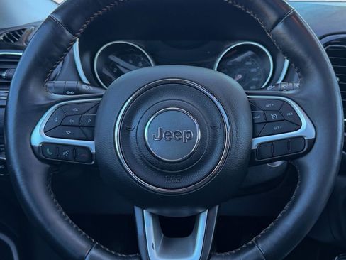 Used 2018 Jeep Compass Limited w/ Navigation Group AWD/4WD image 18