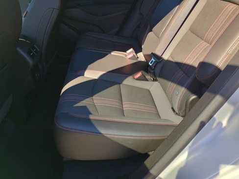 Used 2022 Chevrolet Equinox RS w/ Infotainment Package image 15