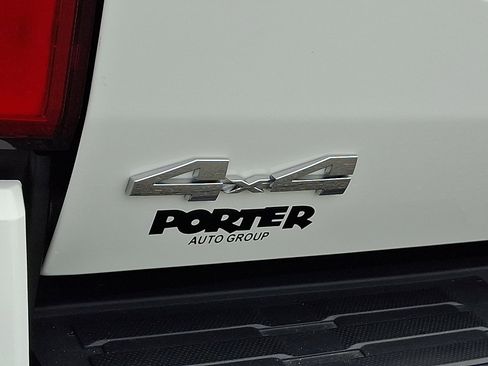 Used 2024 Toyota Tacoma TRD Off-Road image 29