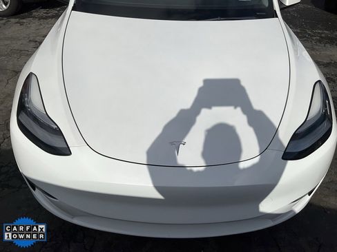 Used 2021 Tesla Model Y Long Range image 95