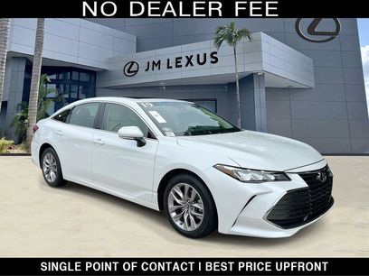 Used 2019 Toyota Avalon XLE w/ Moonroof Package