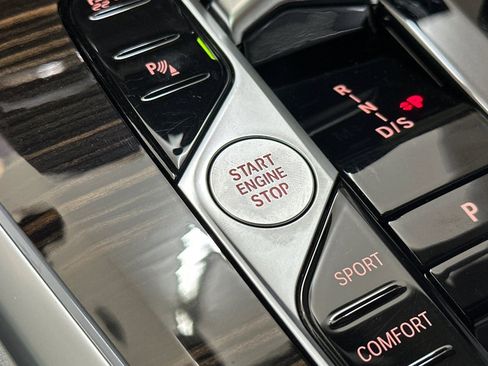 Used 2024 BMW X5 sDrive40i w/ Premium Package image 34