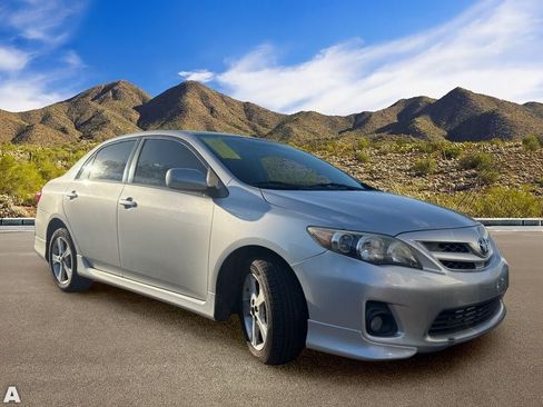 Used 2012 Toyota Corolla S FWD image 5