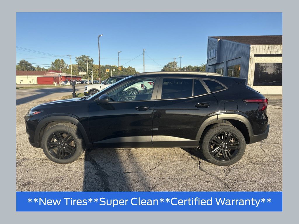 Used 2024 Chevrolet Trax ACTIV FWD image 1