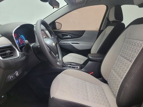 Used 2024 Chevrolet Equinox LS w/ LS Convenience Package FWD image 17