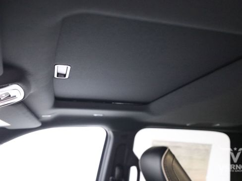 New 2025 RAM 3500 Laramie image 14