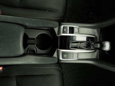 Used 2019 Honda Civic EX image 27