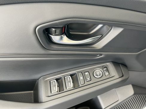 Used 2025 Honda Accord SE image 16