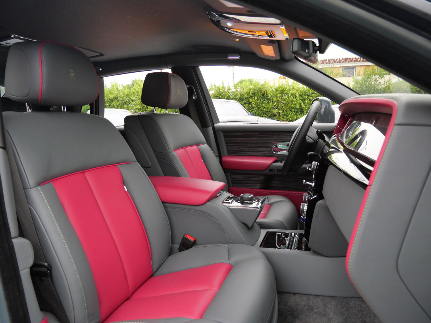 Certified 2023 Rolls-Royce Phantom Sedan RWD image 35