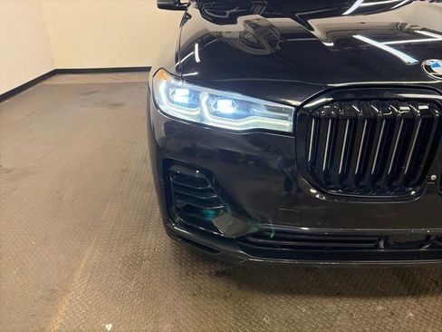 Used 2019 BMW X7 xDrive50i image 2