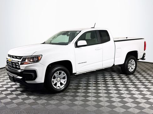 Used 2022 Chevrolet Colorado LT w/ Fleet Safety Package image 4