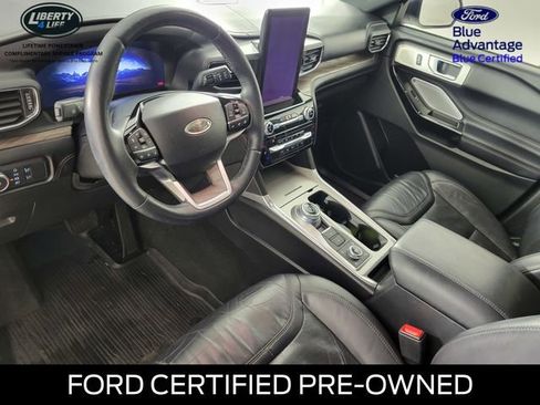 Certified 2022 Ford Explorer Platinum w/ Equipment Group 601A image 12