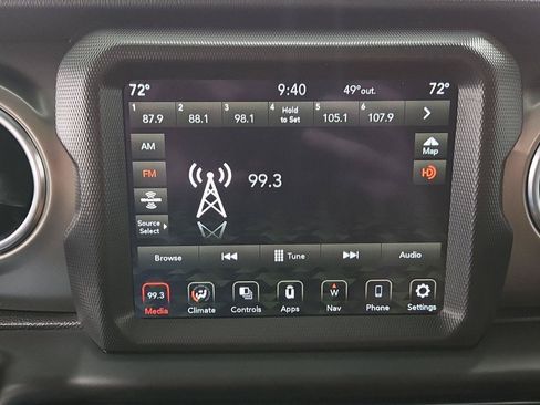 Used 2021 Jeep Wrangler Unlimited Rubicon AWD/4WD image 14