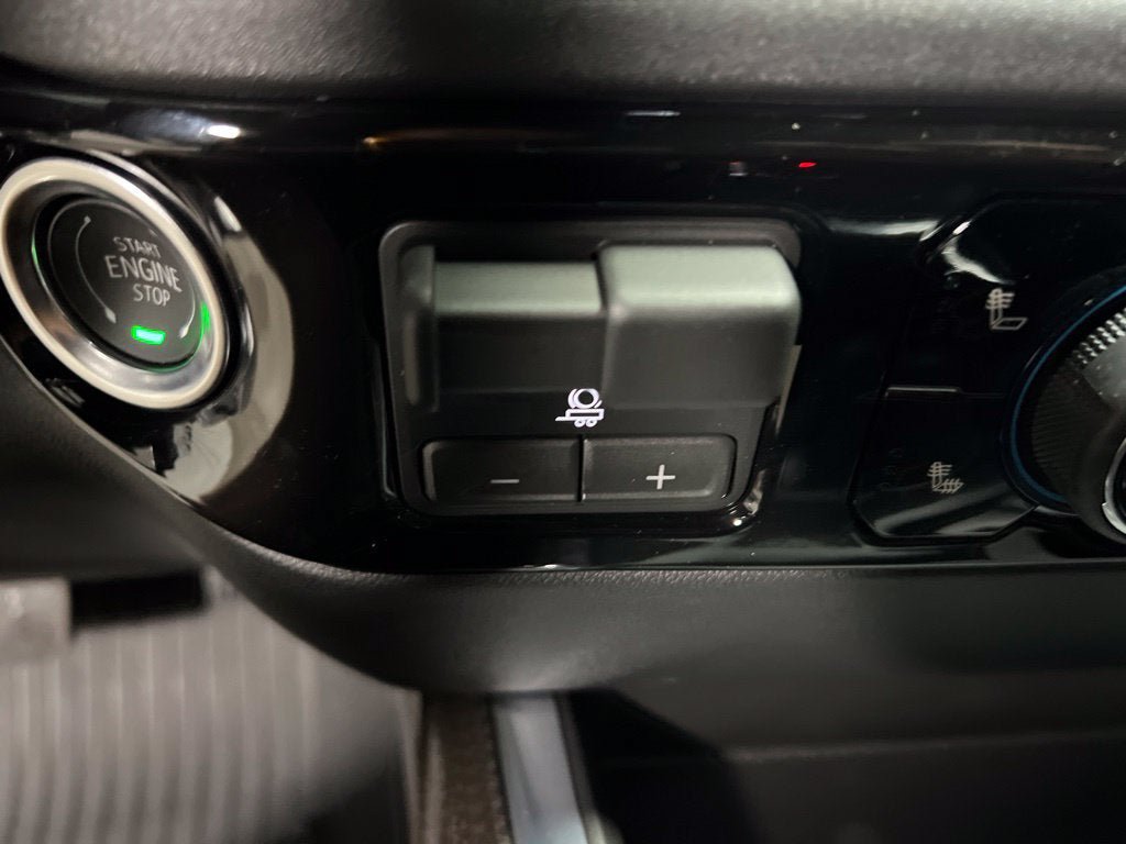 New 2026 Chevrolet Silverado 1500 RST w/ RST All Star Premium Package AWD/4WD image 32