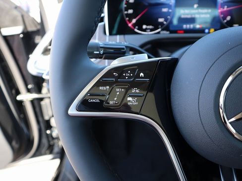 New 2026 Mercedes-Benz E 350 4MATIC Sedan image 32