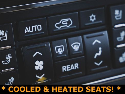 Used 2011 Cadillac Escalade ESV Platinum image 6