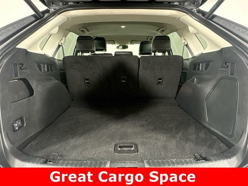 Used 2024 Ford Edge Titanium image 13