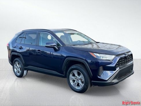 Certified 2025 Toyota RAV4 XLE AWD/4WD image 9