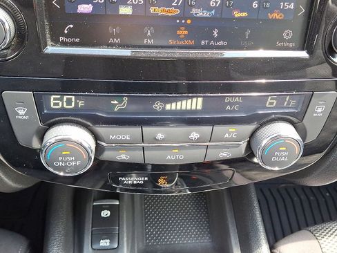 Used 2019 Nissan Rogue Sport SV w/ Technology Package image 15