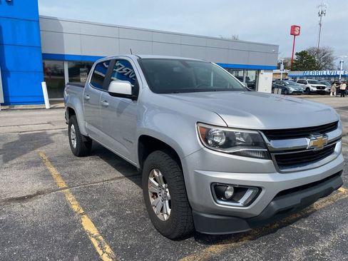 Used 2016 Chevrolet Colorado LT w/ LT Convenience Package image 3
