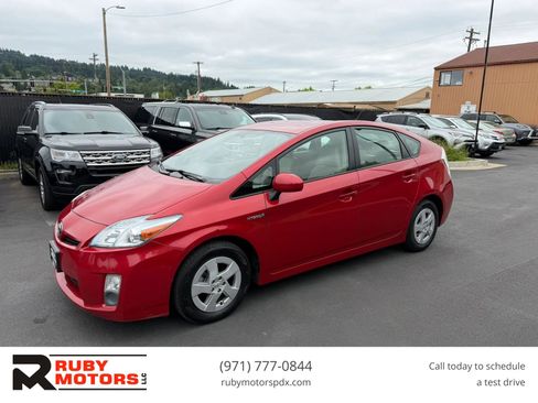 Used 2010 Toyota Prius FWD image 1