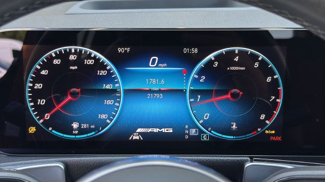 Used 2023 Mercedes-Benz GLB 35 AMG 4MATIC image 19