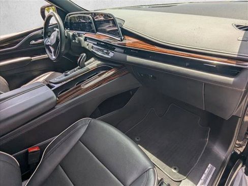 Used 2023 Cadillac Escalade Premium Luxury w/ LPO, Floor Liner Package AWD/4WD image 24
